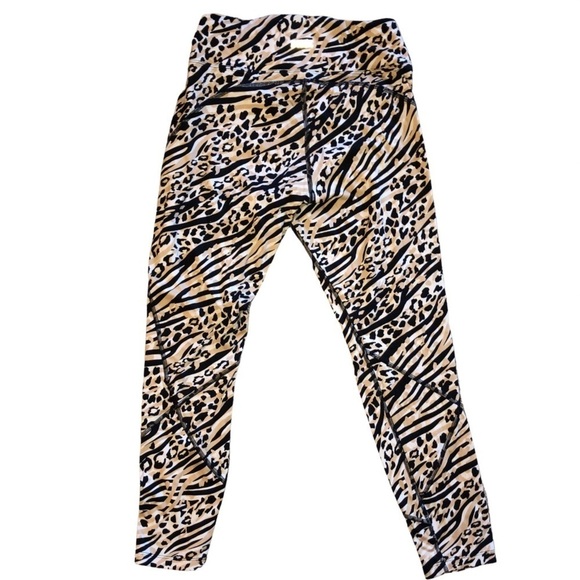 PINK Sport Buttery Soft Leopard Leggings Size Medium - Picture 3 of 8